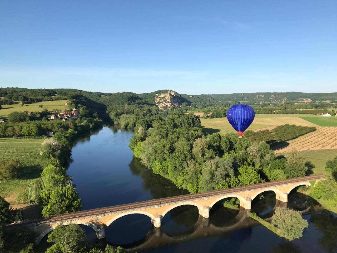 Domaine Du Chateau De Monrecour - Hotel Et Restaurant - Proche Sarlat Сен-Венсан-де-Коссе Экстерьер фото